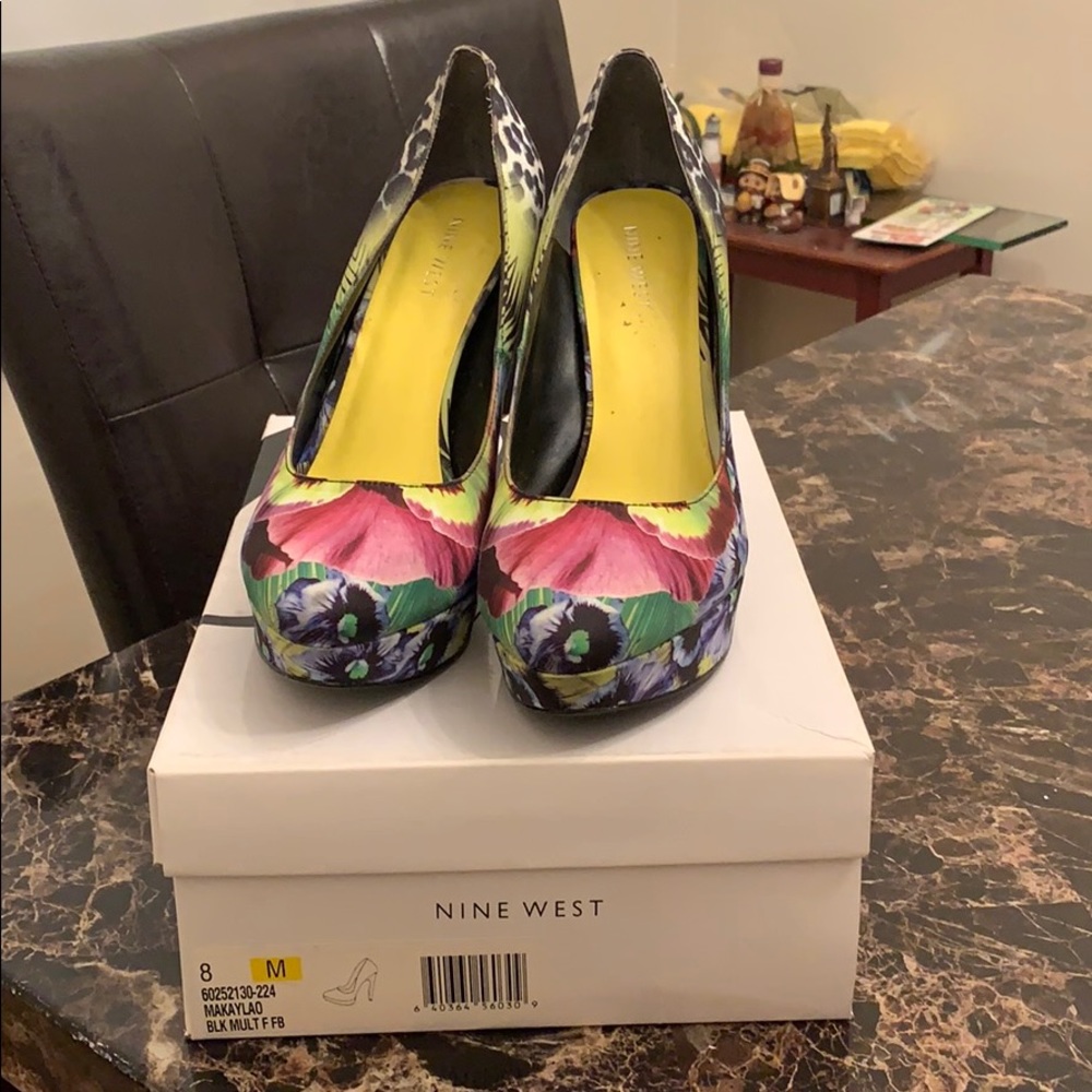 NINE WEST SHOES SIZE 8